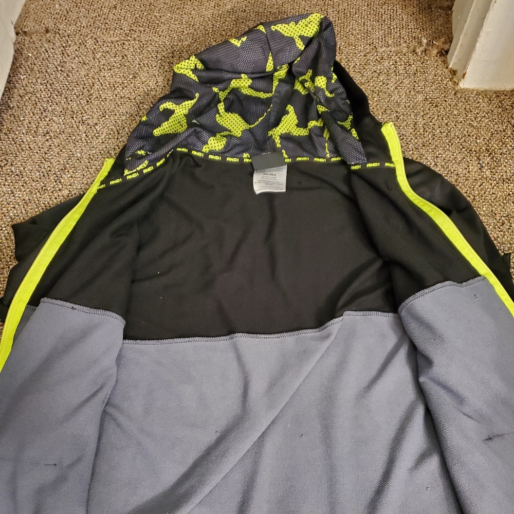 AND1 Lightweight Coat - Picture 5 of 5